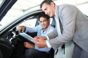 Как при покупке авто проверить юридическую документацию?