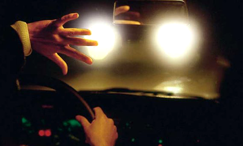 Как водить в темноте