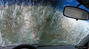 Что делать, если в машине замерзли стекла?