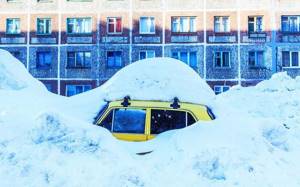 Как не застрять, проезжая машиной по глубокому снегу?