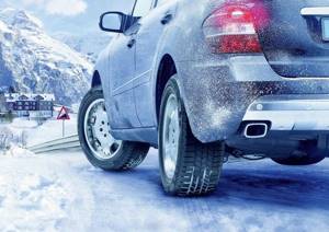 Как правильно управлять автомобилем на зимней дороге