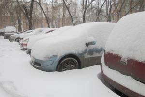 Опасность снега и льда для автомобиля